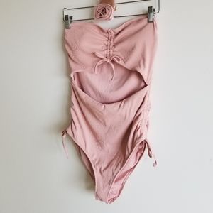 🌸 Aerie Cutout One Piece Swimsuit